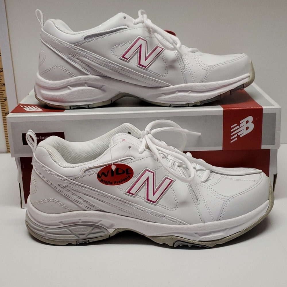 Women's New Balance 608 size 11 wide sneakers
